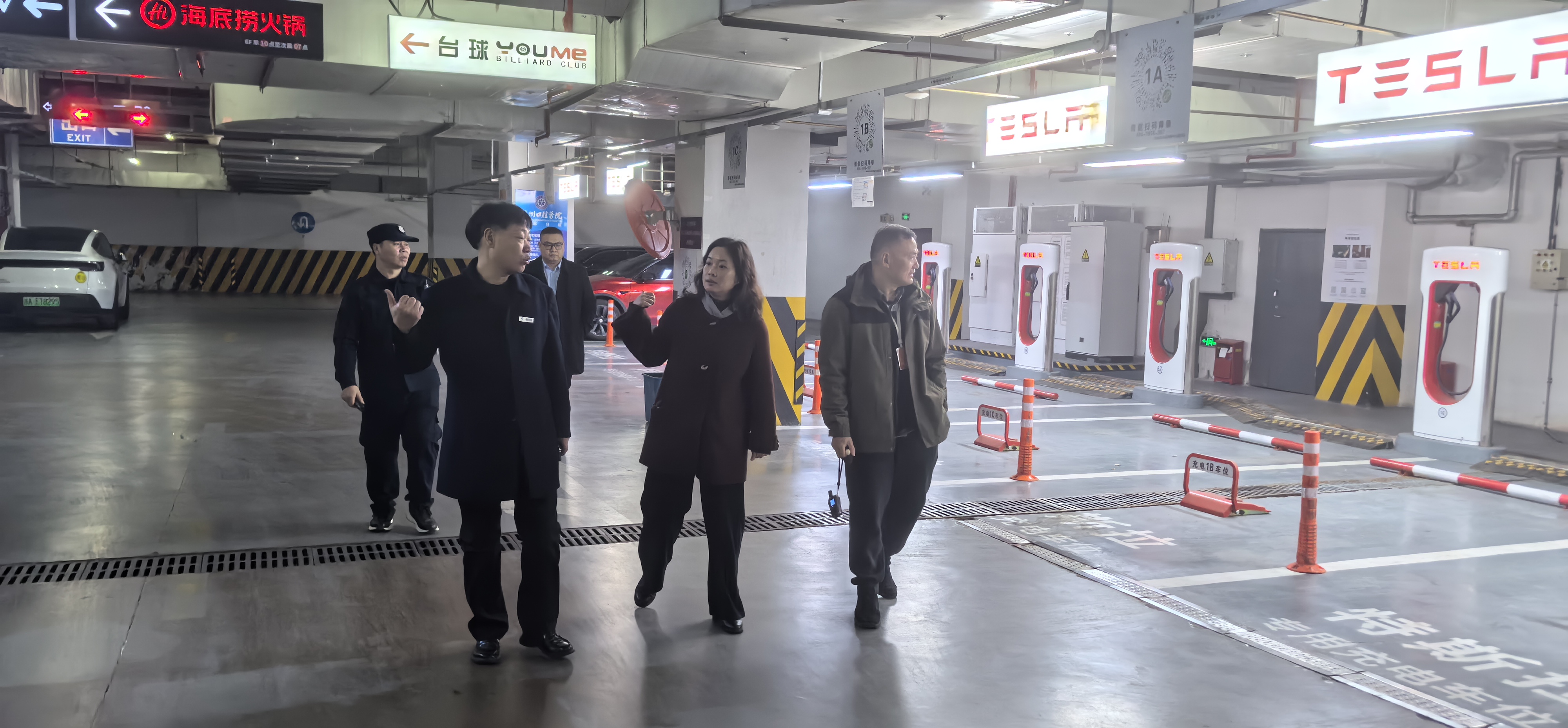 筑牢清静防地 护航平安佳节——水晶城开展节前清静专项检查